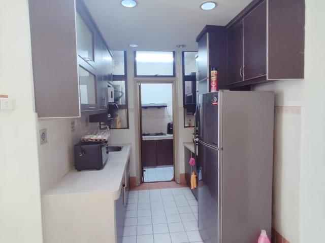 Room for rent in Petaling, Damansara Damai