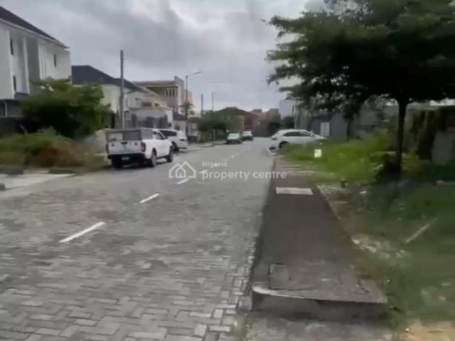 Land for sale in Eti Osa, Lagos