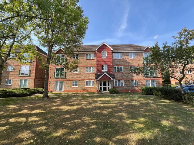 Apartment for rent in Maidenbower, Crawley