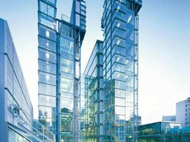 House for sale in Aldgate, Greater London