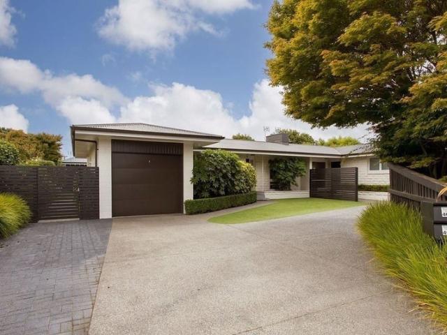 Apartment for rent in Fendalton, Fendalton-Waimari-Harewood Community