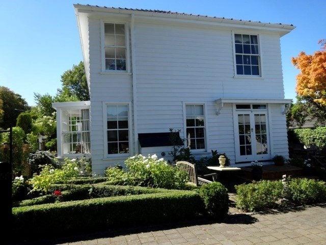 House for rent in Fendalton, Canterbury