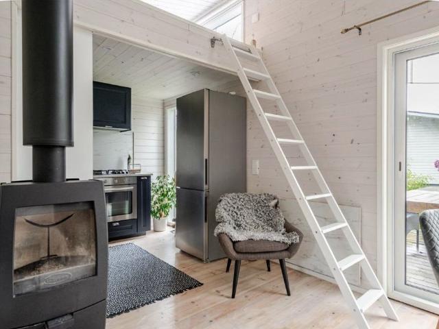Stuga hyra i Skeviksstrand, Stockholms län