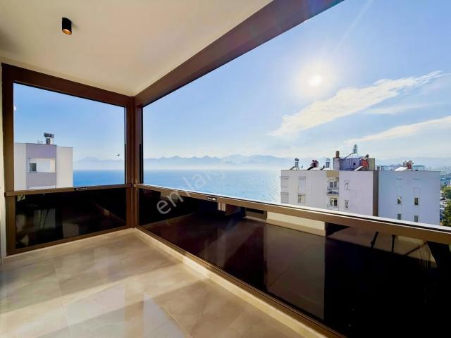 Antalya, Muratpaşa içerisinde satılık mülk