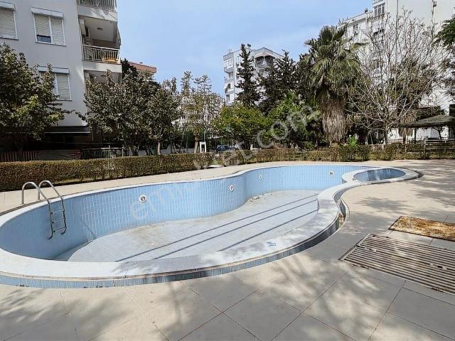 Antalya, Muratpaşa içerisinde kiralık mülk