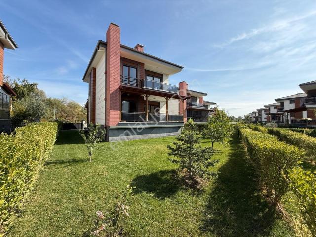 Edremit, Balikesir içerisinde kiralık Villa