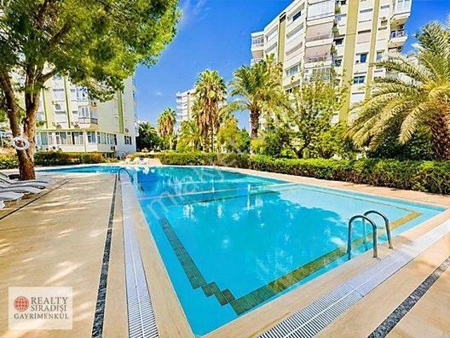 Antalya, Muratpaşa içerisinde kiralık mülk