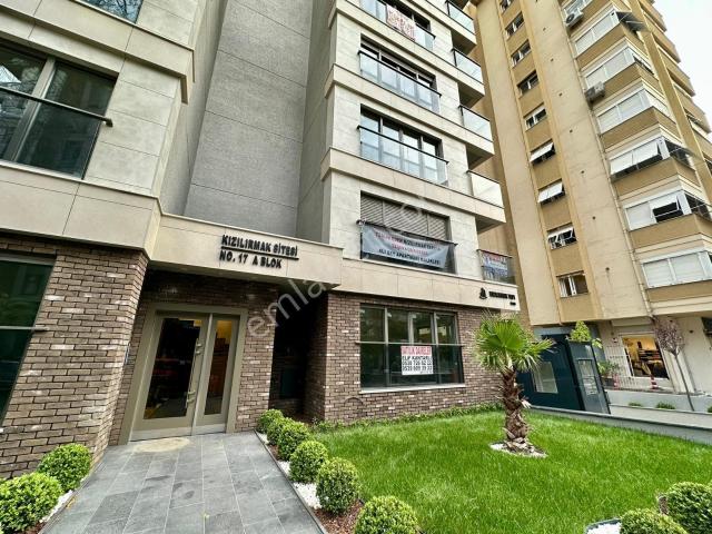 Fenerbahçe Mahallesi, Kadiköy içerisinde kiralık mülk