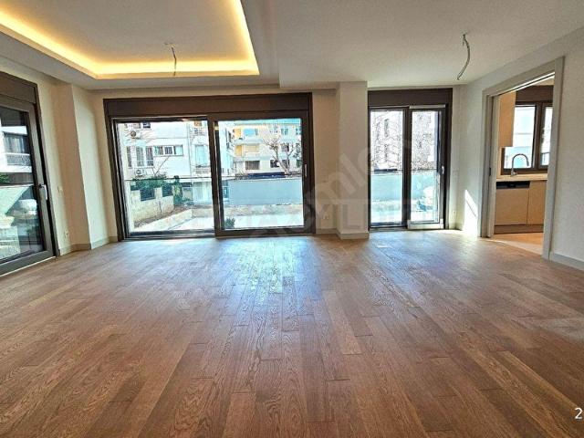 Kadiköy, İstanbul içerisinde satılık mülk