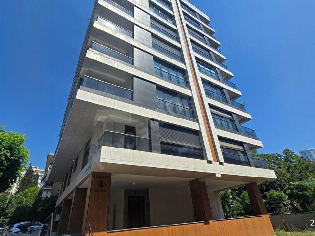Feneryolu Mahallesi, Kadıköy içerisinde satılık mülk