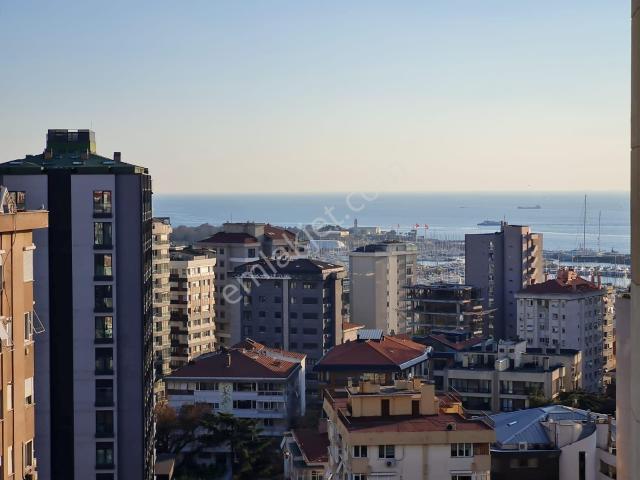 Kadiköy, İstanbul içerisinde satılık mülk