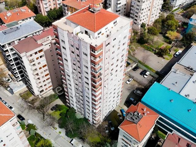 Kadiköy, İstanbul içerisinde satılık mülk