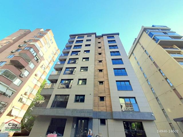 Kadiköy, İstanbul içerisinde satılık mülk