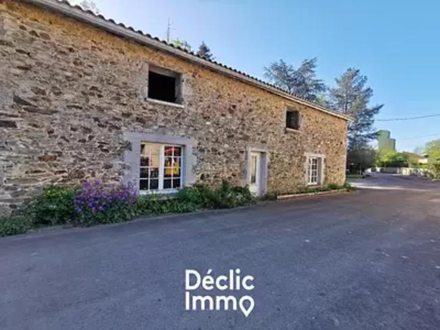 Maison vente à Parthenay, Fenioux