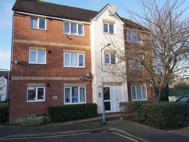 Apartment for rent in Seven Kings, Isle Of Man