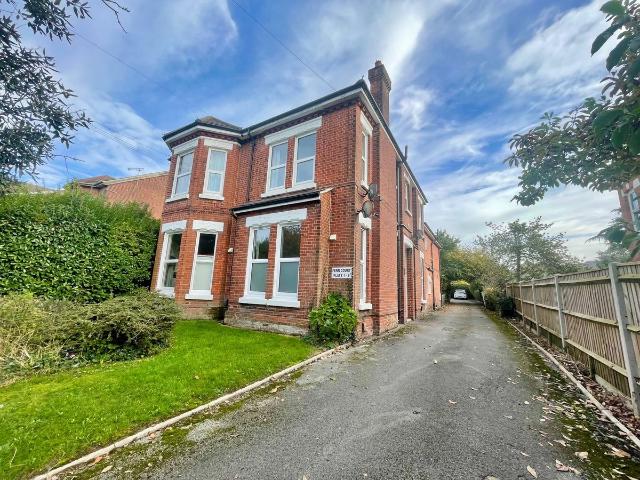 Apartment for rent in Bitterne Park, City Of Southampton