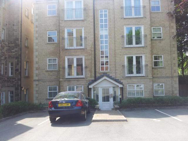 Apartment for rent in Greaves, Bare