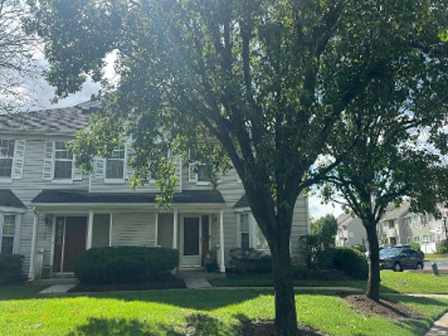 Condo for sale in Laurel Creek Condominiums at Larchmont, Mount Laurel Township