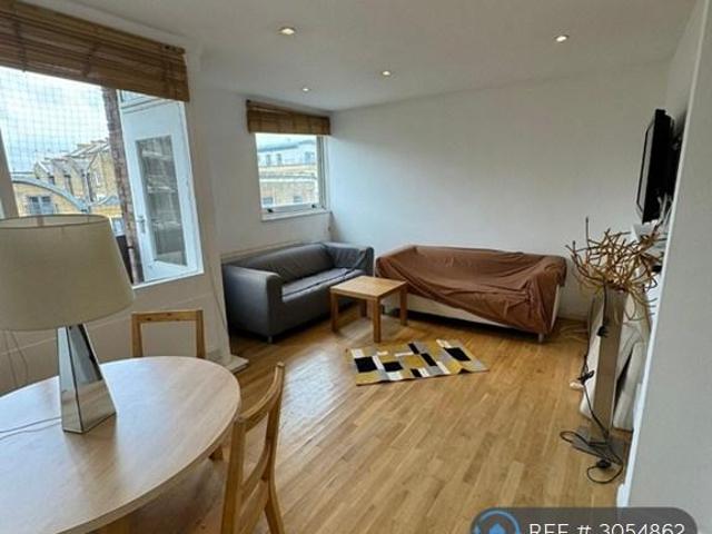 Apartment for rent in Stockwell Park, Greater London