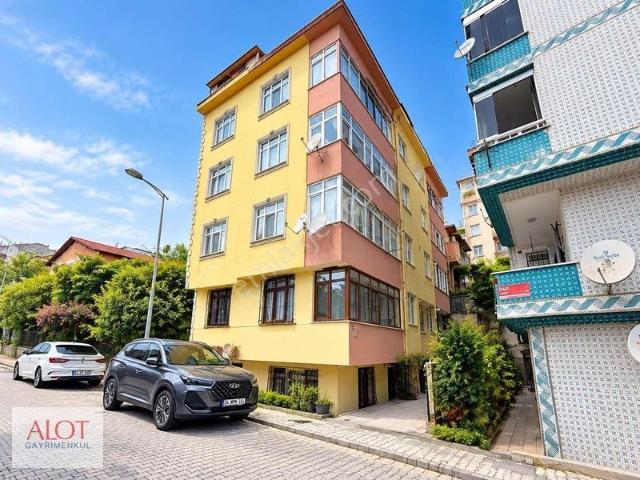 Üsküdar, İstanbul içerisinde satılık mülk