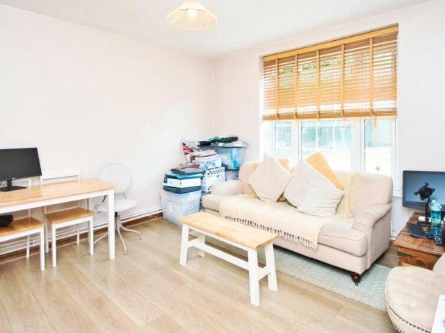 House for rent in Chalk Farm, Greater London