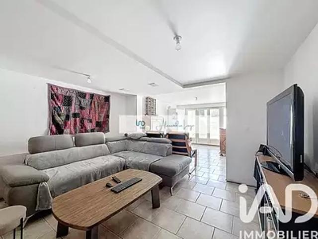 Maison vente à Melun, Féricy