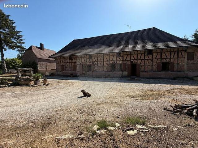 Maison vente à Louhans-Châteaurenaud, Mervans
