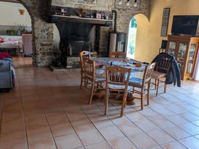 Maison vente à Dinan, Bretagne