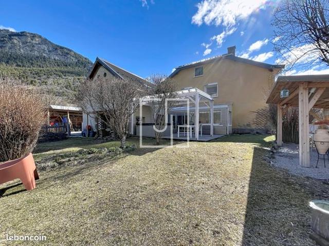 Maison vente à Barcelonnette, Jausiers