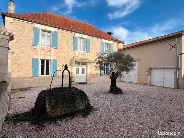 Maison vente à Angoulême, Montemboeuf