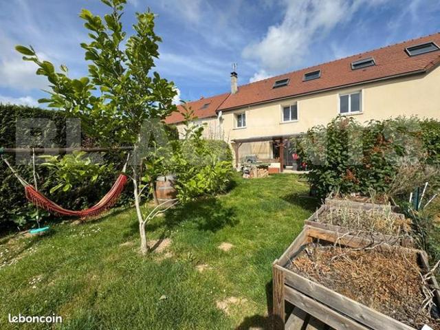 Maison vente à La Chapelle-sur-chézy Maison vente à La Chapelle-sur-chézy