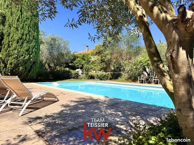 Maison vente à Aix-en-Provence, Lamanon