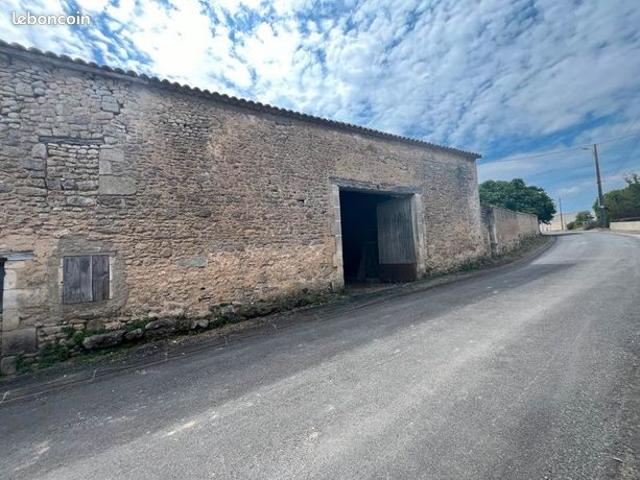 Maison vente à Cognac, Saint-genis-d'hiersac