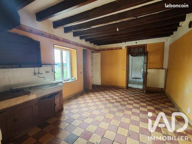Maison vente à Châteauroux, Le Tranger