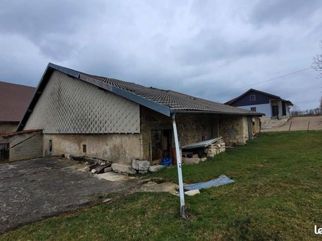 Maison vente à Lons-le-Saunier, Longcochon