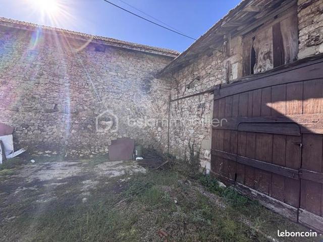 Maison vente à Chambéry, Saint-jean-de-chevelu