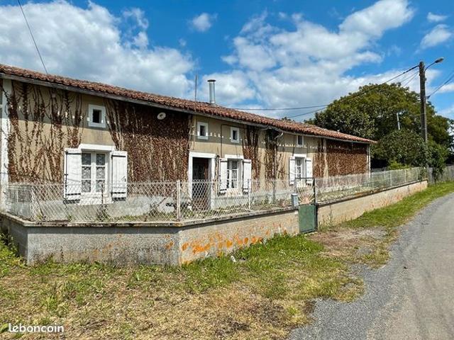 Maison vente à Montmorillon, Savigné