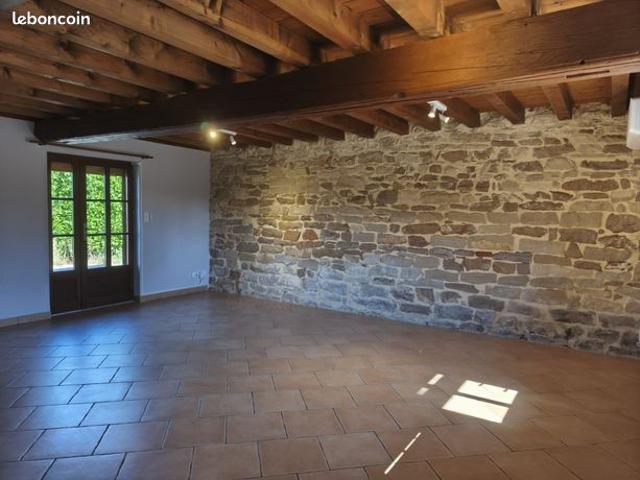 Maison vente à Louhans-Châteaurenaud, Bantanges