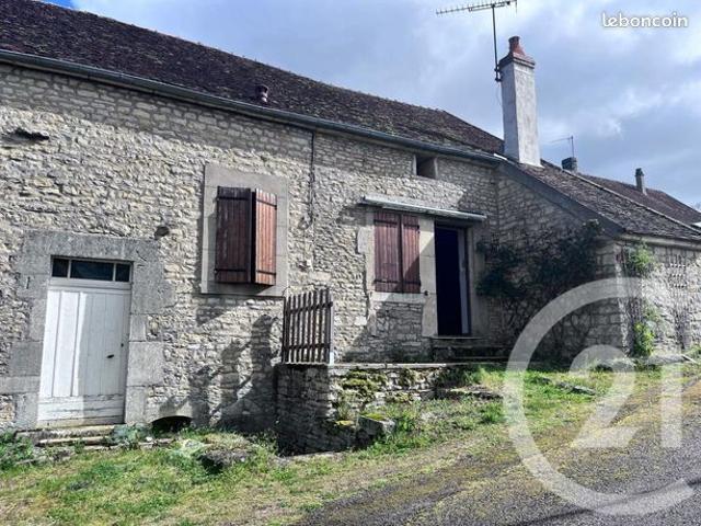 Maison vente à Clamecy, Rix