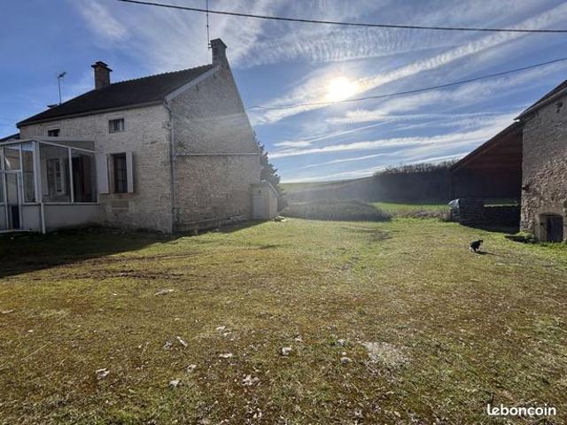 Maison vente à Montbard, Buncey