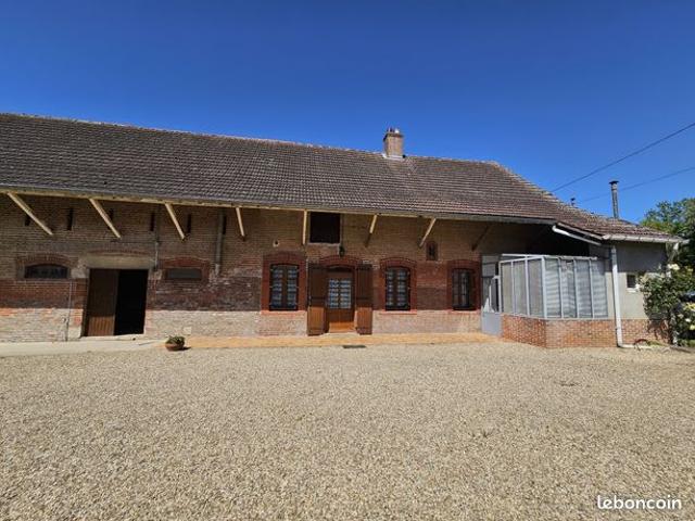 Maison vente à Louhans-Châteaurenaud, Saint-bonnet-en-bresse