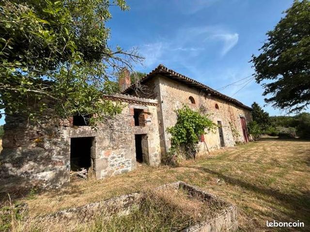 Maison vente à Confolens, Charente