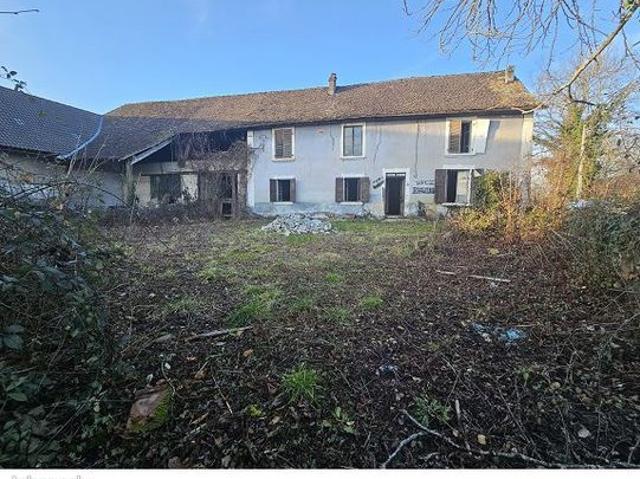 Maison vente à Confolens, Le Bouchage
