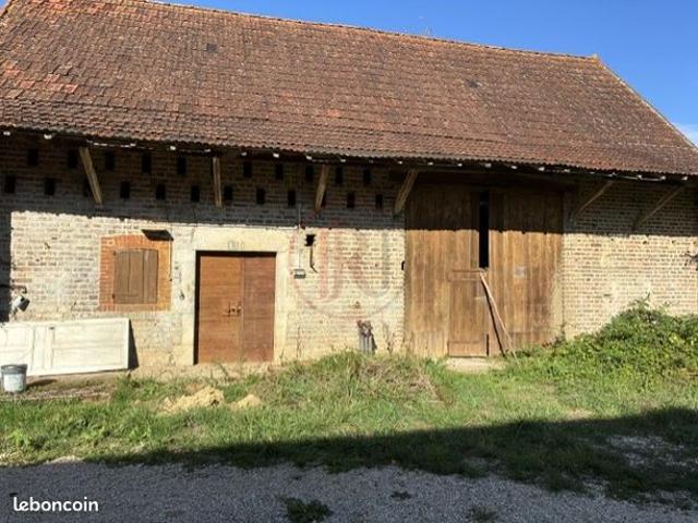 Maison vente à Louhans-Châteaurenaud, Sagy