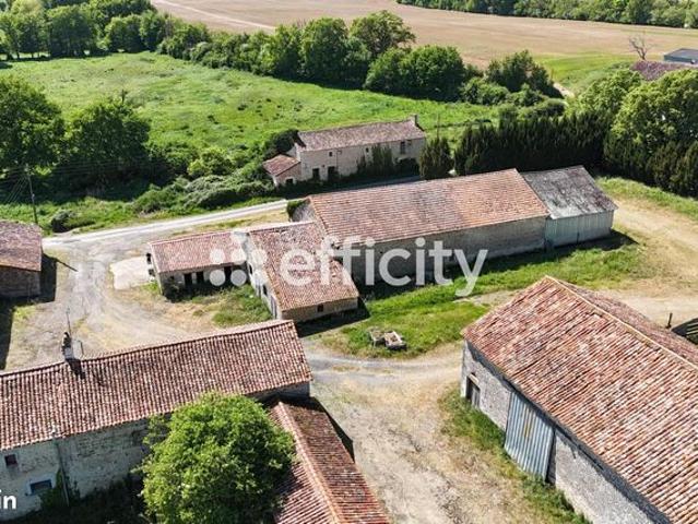 Maison vente à Montmorillon, Usson-du-poitou