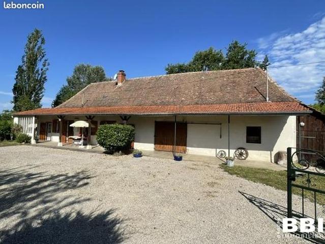 Maison vente à Louhans-Châteaurenaud, Saint-usuge