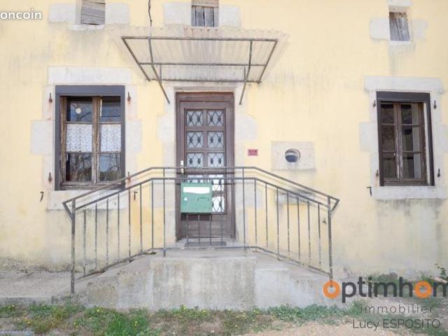 Maison vente à Confolens, Alloue