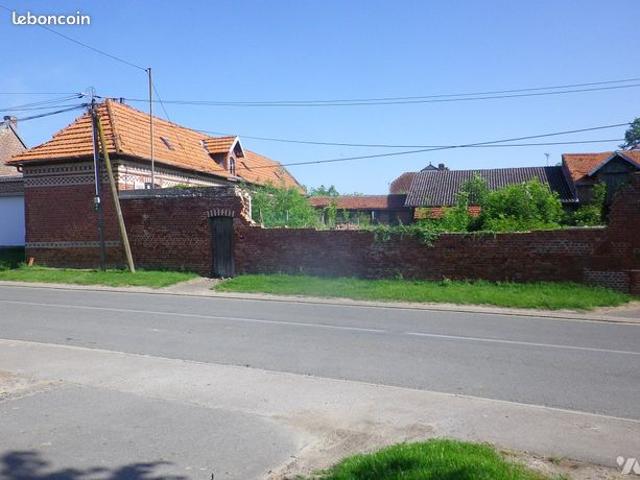 Maison vente à Péronne, Hallu
