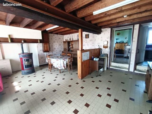 Maison vente à Vichy, Loriges