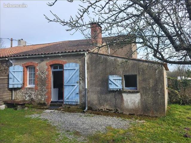 Maison vente à La Roche-sur-Yon, France